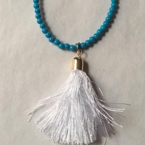 📿 Tassel Necklace! 📿 - Picture 2 of 3